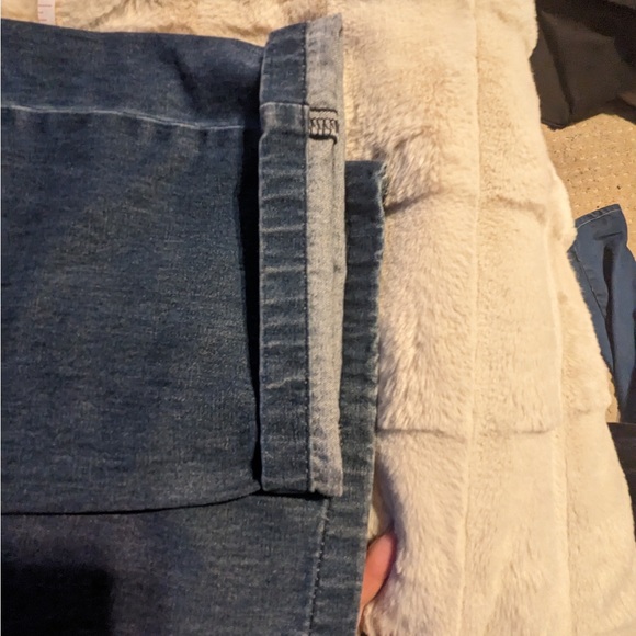 HUGO BOSS S34/32 relaxed fit jeans - Picture 6 of 10